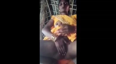 Dehati Marwadi Bhabhi Boobs Press Aur Chut Dikhayi Saree Me