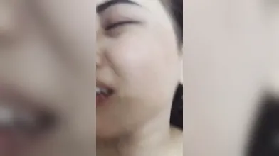 Mendesah Kenikmatan