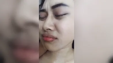 Mendesah Kenikmatan