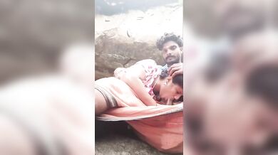 HInDIPP Mallu Couple Outdoor Blowjob