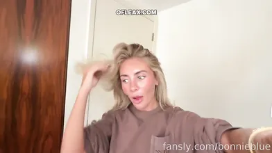 Bonnie Blue Fucks Virgin Fresher