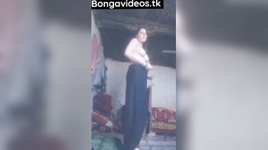 Persian Beautiful Girls Showing His Boobs And Pussy