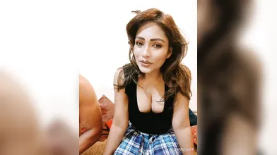 Zoya Rathore Webseries Actress Sex Biggest Ass Show