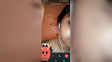 Beautiful Dusky Tamil Gf Showing+ Fingering On Videocall 13min