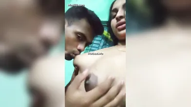 Desi Young Girl Huge Boobs Sucking Her Boyfriend