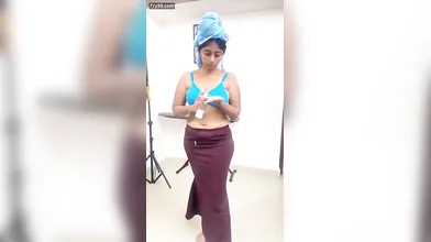 Sharmy Tamil Girl