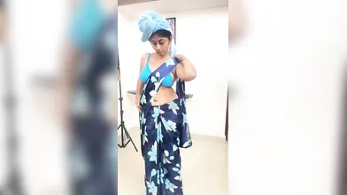 Sharmy Tamil Girl