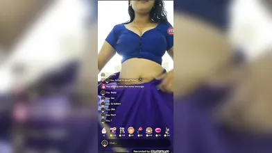 Sexy Tamil Girl Rekha Tits And Ass Show On Live - Show Gurl