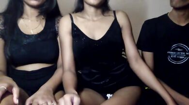 Silksimren Show gurls xxx sex