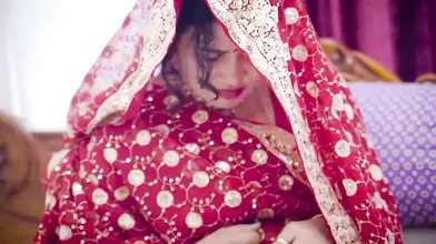 Indian Desi Newly Married StepMom Ko Dono Bhaiyo Ne Chod Dala Suhaagraat Ke Din Threesome - Ko Ko