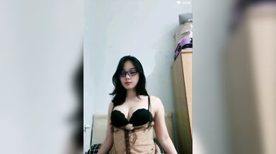MARLBOROQUEENSEX - LEAAA JULIA LINGERIE COKLAT BIKINI HITAM