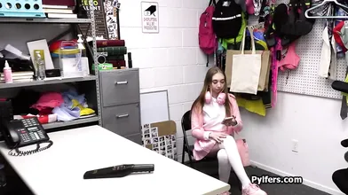 Brat in pink stripped and fucked by the mall cop