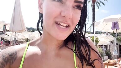Slut On Vacation