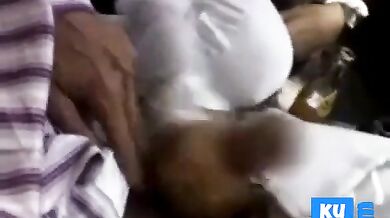 HInDIPP Car Sex With Cute Girl