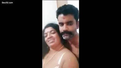 Hindi BLOWJOB South Indian Mature Couple