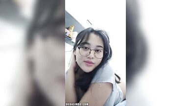 DeshiMixed LiveGirls Bokep Indo Acha Hijab Toket Gede Cantik Kacamata - Sophia Sterling