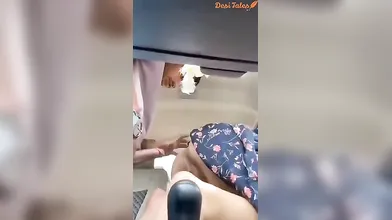 Hindi PublicPlace Viral Indian Lovers Anal Fuck In Car