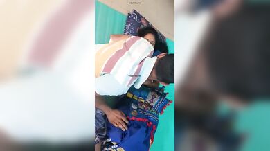 Deshi 3SOME+ Indian Slim Aunty Fucking In Saree