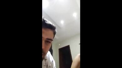 Dost Ki Bade Boobs Wali Biwi Akeli Mil Gayi