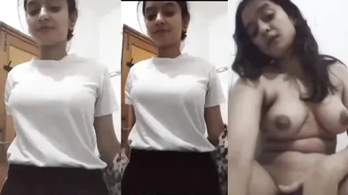 Indian Girl Showing Fully Nude Rubbing Her Pussy