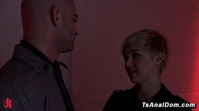 Dominant TS Danni Daniels Threesome