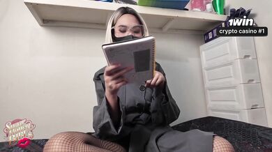 Sexy chick plows teacher to get A's - super-steamy XXX action!