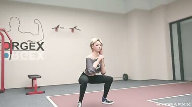 3D Porn | Gwenn Stacy In The Gym