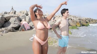 Amy Amor Getting Banged On A Public Beach By Jordi