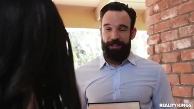Nympho Girl Learn French Before Her Eropean Trip - Jasmine Wilde