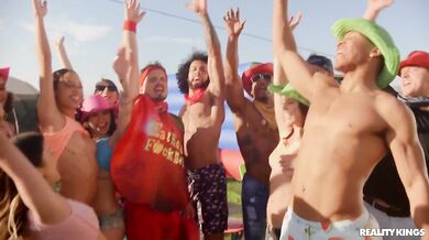Hot Orgy With 8!! Women! - Susanne Brend