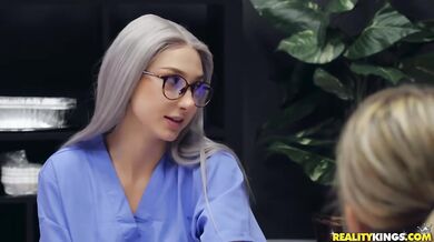 Colleagues Won't Let Noob Nurse Get Ravaged In Piece