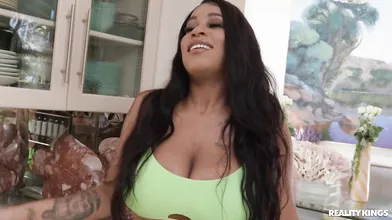 Swimming Instructor Banging Paris The Muse's Black Pussy