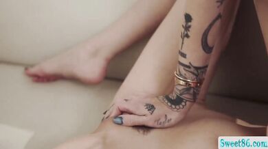 Watch this lesbian stepsis lick each others pussy
