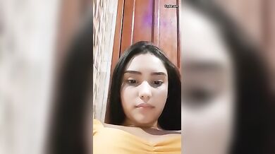 Desi Cute Girl Ready For Fuck
