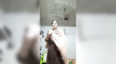 Cute Desi Girl Nude Show ???? - Show Gurl