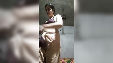 Cute Desi Girl Nude Show ???? - Show Gurl