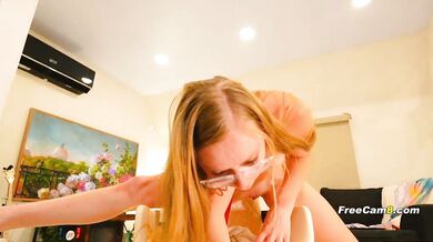 Blonde Nerdy Babe Has Intense Squirting Orgasm