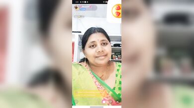 Pavani telugu girl chamet nude show