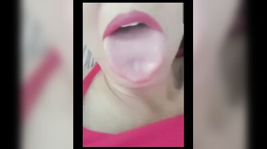 Vietnamese Beauty Milf MBBG Show Strip Pussy