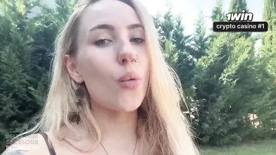 HOT SEX VLOG - BDAY FUCKING OUTDOOR WITH HORNY BABE.