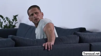 Cant help but keep looking in the ass of TS friend