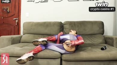 SPIDER GWEN GETS A ANAL MASTURBATION TOY WITH A DILDO
