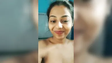 Mujhe xvideo ki randi banaa do