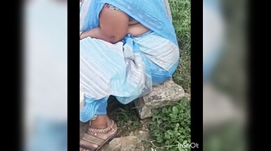 Bhabhi navel bending