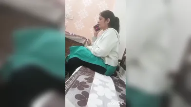 Beautiful Indian Milf Nude Captured By Her Nephew