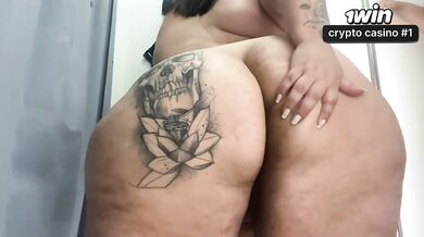 Bbw in clothing store switching room