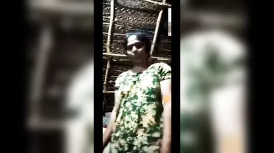 Tamil shy village aunty Meena show her boobs