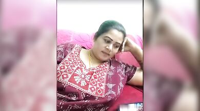 Hottest Tamil Bautyful Wife With Sexy Nighty Clear Audio
