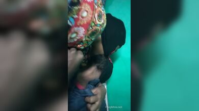 Tamil Threesome Aunty Blowjob Fucking