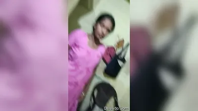 Desi girl dress removing